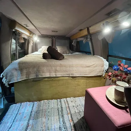 Urban Glamping *