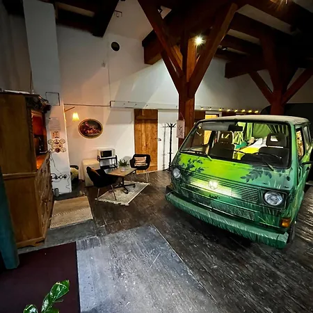 Urban Glamping Hotel