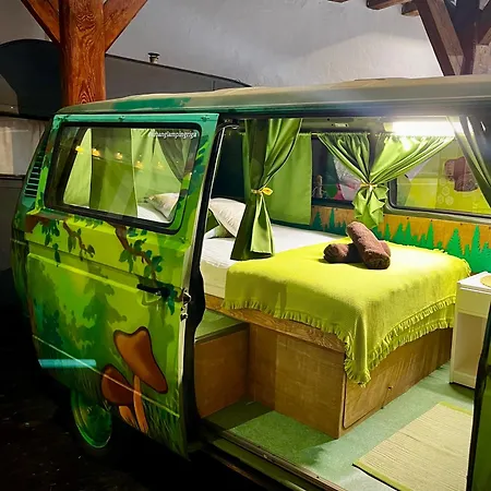 Urban Glamping