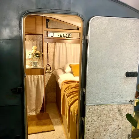 Urban Glamping Hotel